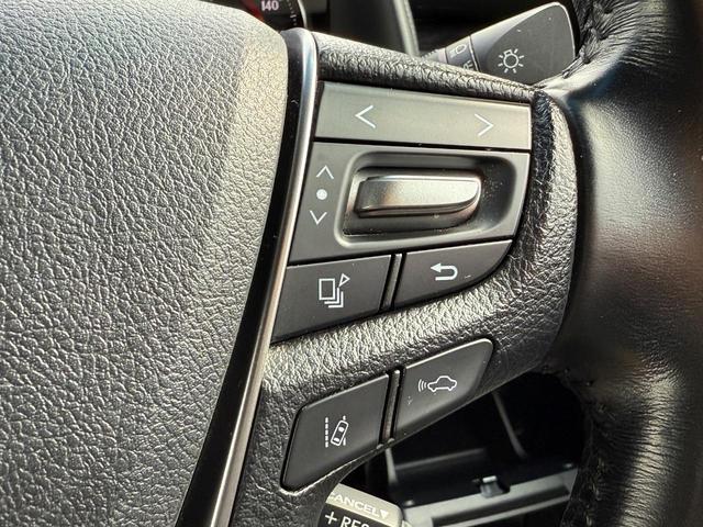 アルファード ２．５Ｓ　タイプゴールド　コーティング済　ディスプレイオーディオ　ａｐｐｌｅｃａｒｐｌａｙ　バックカメラ　フリップダウンモニター　両側電動スライドドア　レーダークルーズコントロール　ブレーキホールド　パワーリアゲート（10枚目）