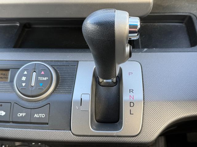 フリード Ｇ　エアロ　ハイウェイエディション　両側電動スライドドア　Ｂｌｕｅｔｏｏｔｈ　ワンセグ　バックカメラ　ＥＴＣ　オートライト　６人乗り　オートエアコン　電動格納ミラー　１５インチＡＷ　キーレス（32枚目）