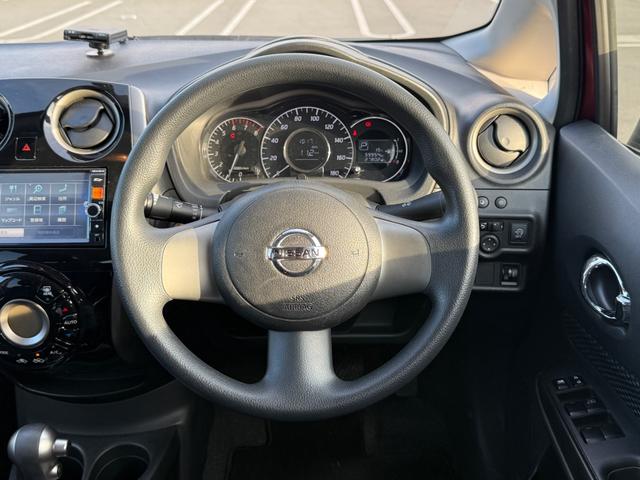 ノート Ｘ　ＤＩＧ－Ｓ　全周囲カメラ　フルセグ　アイドリングストップ　Ｂｌｕｅｔｏｏｔｈ　オートエアコン　ＥＴＣ　ＬＥＤヘッドライト　プッシュスタート　純正ナビ　ＤＶＤ再生（11枚目）