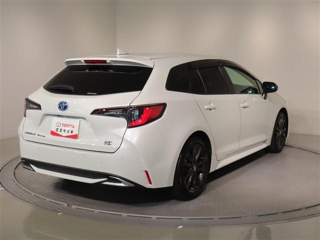 カローラツーリング ハイブリッド　ダブルバイビー　フルセグ　メモリーナビ　バックカメラ　衝突被害軽減システム　ＥＴＣ　ＬＥＤヘッドランプ　ワンオーナー　記録簿　アイドリングストップ（6枚目）