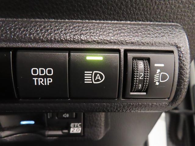 カローラツーリング ハイブリッド　ダブルバイビー　フルセグ　メモリーナビ　バックカメラ　衝突被害軽減システム　ＥＴＣ　ＬＥＤヘッドランプ　ワンオーナー　記録簿　アイドリングストップ（18枚目）