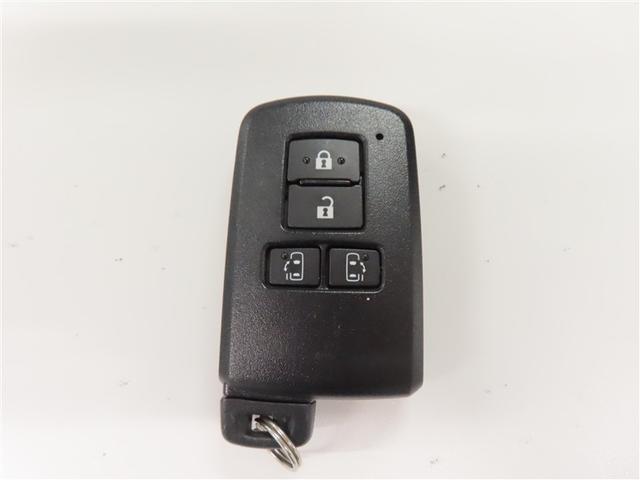 ヴォクシー ＺＳ　煌ＩＩ　フルセグ　メモリーナビ　ＤＶＤ再生　バックカメラ　衝突被害軽減システム　ＥＴＣ　ドラレコ　両側電動スライド　ＬＥＤヘッドランプ　ウオークスルー　乗車定員７人　３列シート　ワンオーナー　記録簿（17枚目）