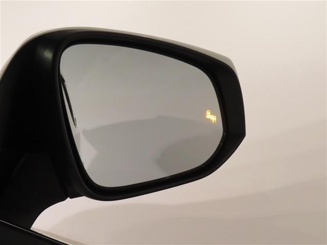 車線変更時の後方確認をアシストしてくれるブラインドスポットモニター［ＢＳＭ］付