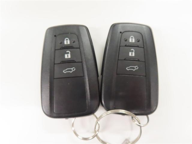 カローラクロス ハイブリッド Z フルセグ メモリーナビ バックカメラ 衝突被害軽減システム ETC ドラレコ LEDヘッドランプ ワンオーナー フルエアロ 記録簿(17枚目)