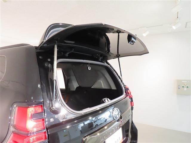 便利なバックドアガラスハッチ