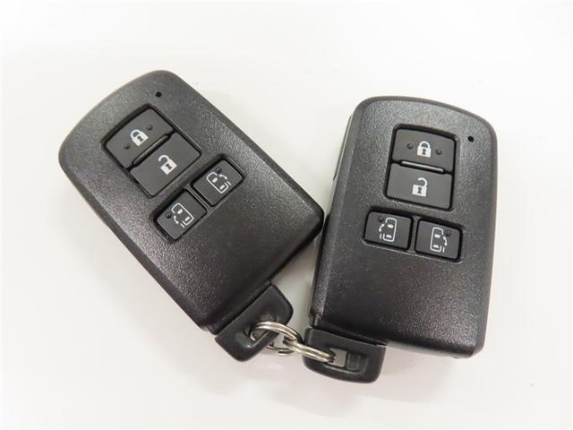 ヴォクシー ハイブリッドZS 煌II フルセグ メモリーナビ DVD再生 後席モニター バックカメラ 衝突被害軽減システム ETC ドラレコ 両側電動スライド LEDヘッドランプ ウオークスルー 乗車定員7人 3列シート ワンオーナー(17枚目)