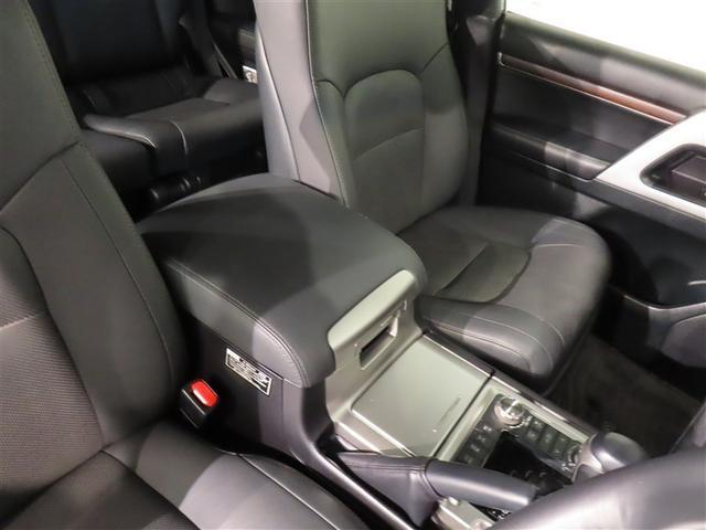 万が一のトラブルのときにも役に立つドライブレコーダーを装備しています。