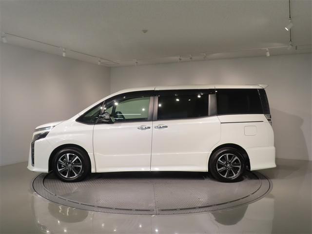 ヴォクシー ZS 煌III フルセグ メモリーナビ DVD再生 バックカメラ 衝突被害軽減システム ETC ドラレコ 両側電動スライド LEDヘッドランプ ウオークスルー 乗車定員7人 3列シート ワンオーナー 記録簿(5枚目)