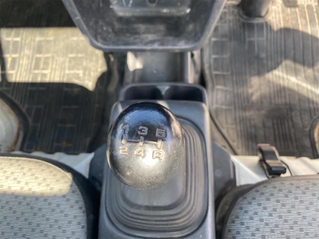 ＮＴ１００クリッパートラック ＤＸ　５ＭＴ　４ＷＤ　タイミングチェーン（27枚目）
