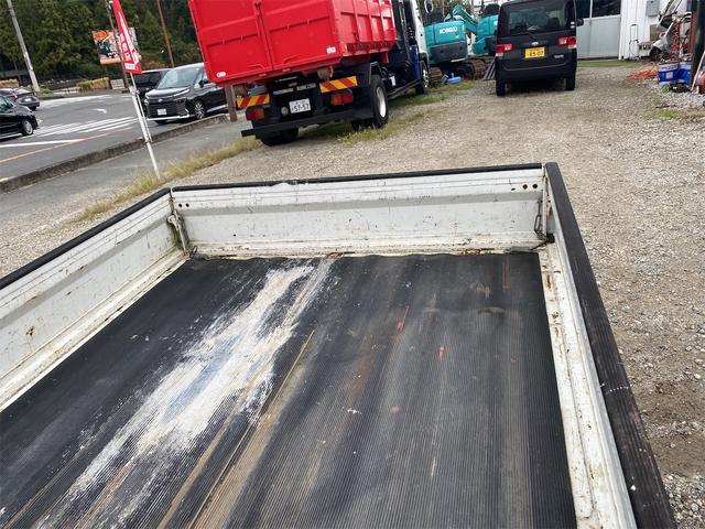 キャリイトラック ＫＣエアコン・パワステ　ＡＴ　４ＷＤ　タイミングチェーン（12枚目）