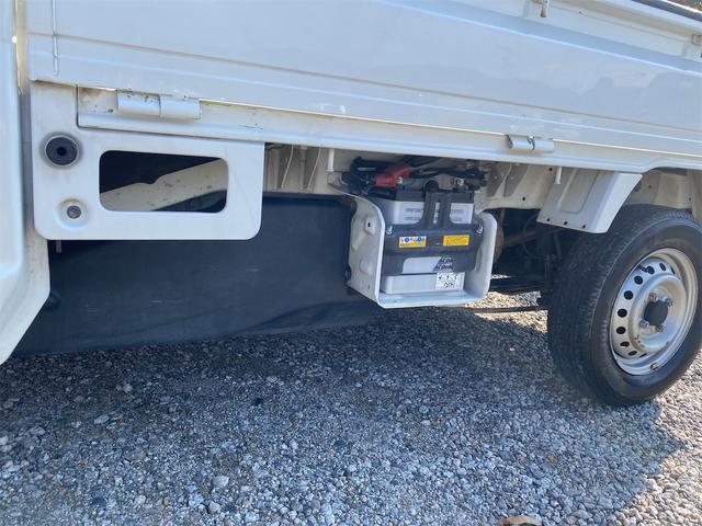 ミニキャブトラック M 5速MT 4WD フロントガラス新品交換済み(21枚目)