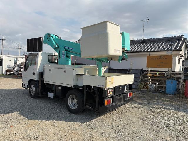 エルフトラック 　アイチ　ＳＢ１０Ａ　アルミブーム　電工仕様（5枚目）