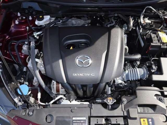 �u�r�j�x�`�b�s�h�u-�f�i�K�\�����j�v�́A�K�i�O�̍����k���������A���E�̃G���W���Z�p�҂ɋ�����^���܂����B����ɁA������ێ������܂܃m�b�L���O�̔�����}���A�M����������A����ɂ���^�����G���W���ł��B