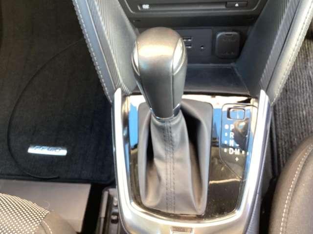 �c�b�s�A�b�u�s�A�]���^�̂`�s�ȂǁA���ׂẴg�����X�~�b�V�����̗��_���W�񂵁A���b�N�A�b�v�̈��啝�Ɋg�債�`�B�����̌���ƃ}�j���A���g�����X�~�b�V�����̂悤�ȃ_�C���N�g���������������А��`�s�ł��B