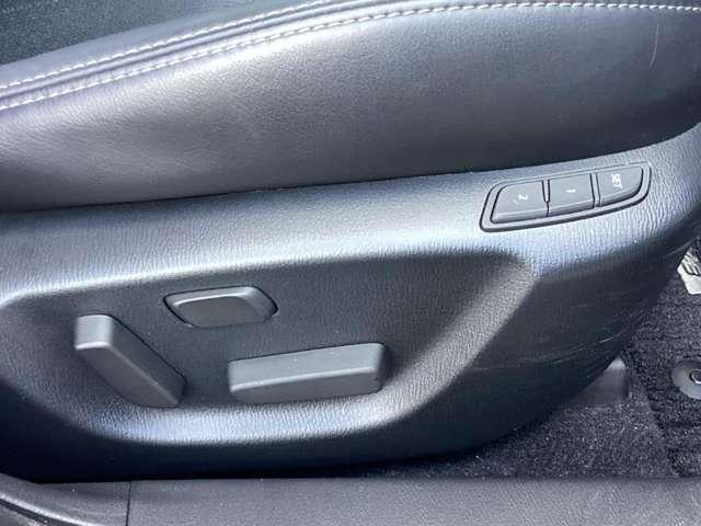 �^�]�ȃV�[�g�͑O��X���C�h�E�㉺���t�^�[�E���N���C�j���O�E�����o�[�T�|�[�g���ׂ����������A�l�n��̊���������鎖���ł���d���V�[�g�𑕔��B�܂�����l�܂ŃV�[�g�������[���邱�Ƃ��ł��܂��B