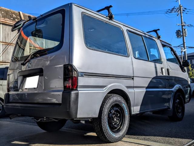 ボンゴバン ＤＸ　５人乗車　スモークテールランプ　前席新品シートカバーＤＸ　積載１１５０ｋｇ　キーレス　パワーウィンドウ　ドアバイザー　助手席エアバック（2枚目）