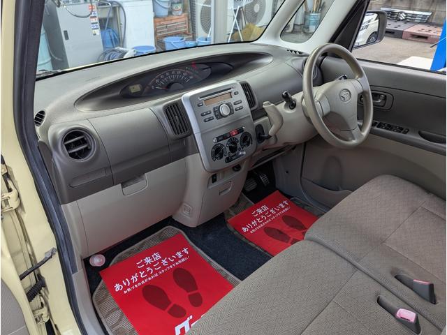 タント Ｘスペシャル　マッドタイヤ　スモークレンズ　スマートキー　エアバッグ　スライドドア（11枚目）