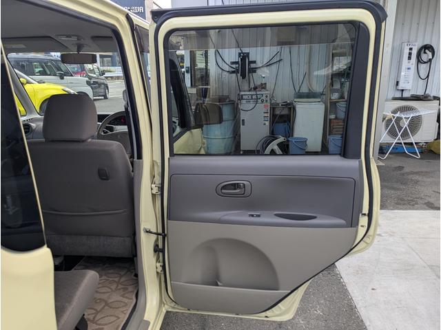 タント Ｘスペシャル　マッドタイヤ　スモークレンズ　スマートキー　エアバッグ　スライドドア（25枚目）