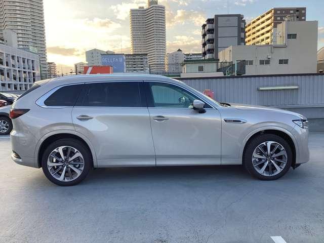 CX-80 XD-ハイブリッド プレミアムモダン XDHVプレミアムモダン ナビ 360度ビューモニタ 電動リアゲート シートヒーター ベンチレーション ハンドルヒーター ホワイト内装(2枚目)