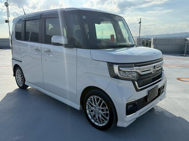 Ｎ－ＢＯＸカスタム Ｌターボ　ユーザー買取車／ターボ車／ギャザーズインターナビ／前後純正ドラレコ／ＣａｒＰＬＡｙ／Ｂｌｕｅｔｏｏｔｈオーディオ／両側パワースライドドア／フルセグＴＶ／バックカメラ／ＥＴＣ／ＬＥＤヘッドライト（2枚目）