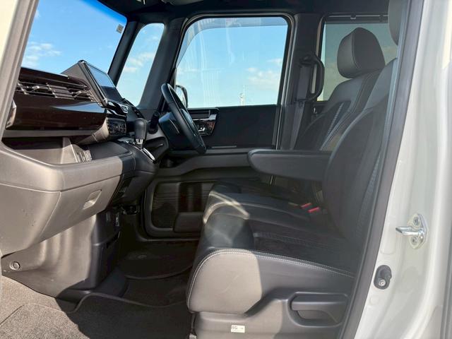 Ｎ－ＢＯＸカスタム Ｌターボ　ユーザー買取車／ターボ車／ギャザーズインターナビ／前後純正ドラレコ／ＣａｒＰＬＡｙ／Ｂｌｕｅｔｏｏｔｈオーディオ／両側パワースライドドア／フルセグＴＶ／バックカメラ／ＥＴＣ／ＬＥＤヘッドライト（46枚目）