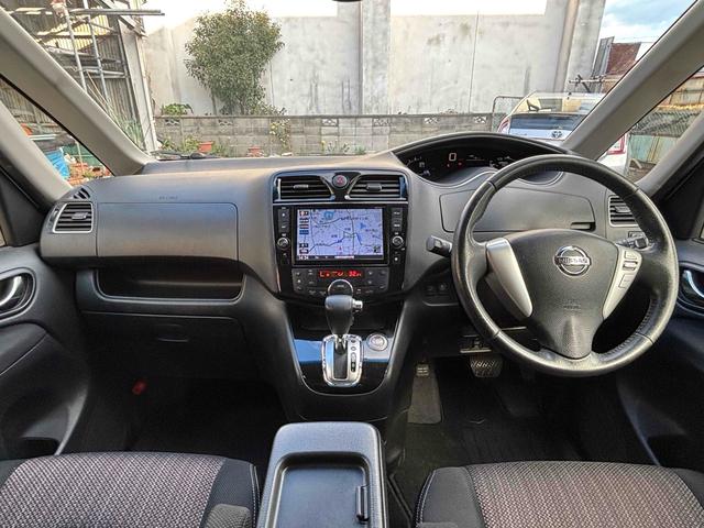 セレナ ハイウェイスター S-ハイブリッド ETC バックカメラ ナビ TV オートクルーズコントロール レーンアシスト 両側電動スライドドア スマートキー アイドリングストップ 電動格納ミラー 3列シート ウォークスルー CVT(2枚目)