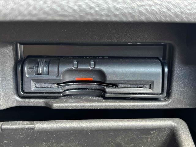 セレナ ハイウェイスター S-ハイブリッド ETC バックカメラ ナビ TV オートクルーズコントロール レーンアシスト 両側電動スライドドア スマートキー アイドリングストップ 電動格納ミラー 3列シート ウォークスルー CVT(8枚目)