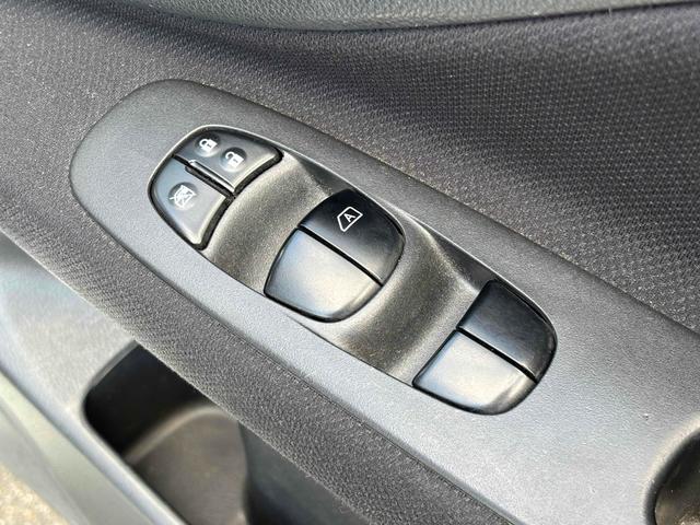 セレナ ハイウェイスター S-ハイブリッド ETC バックカメラ ナビ TV オートクルーズコントロール レーンアシスト 両側電動スライドドア スマートキー アイドリングストップ 電動格納ミラー 3列シート ウォークスルー CVT(11枚目)