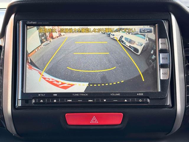 N-BOXカスタム ETC バックカメラ 両側スライド・片側電動 ナビ TV オートライト スマートキー アイドリングストップ 電動格納ミラー ベンチシート CVT ABS ESC CD DVD再生 USB(4枚目)