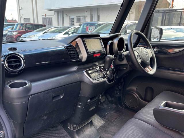 N-BOXカスタム ETC バックカメラ 両側スライド・片側電動 ナビ TV オートライト スマートキー アイドリングストップ 電動格納ミラー ベンチシート CVT ABS ESC CD DVD再生 USB(54枚目)