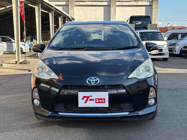 アクア Ｓ　ドライブレコーダー　ＥＴＣ　バックカメラ　ナビ　ＴＶ　アルミホイール　キーレスエントリー　電動格納ミラー　ＣＶＴ　衝突安全ボディ　ＡＢＳ　ＥＳＣ　ＣＤ　ＵＳＢ　Ｂｌｕｅｔｏｏｔｈ　エアコン（12枚目）