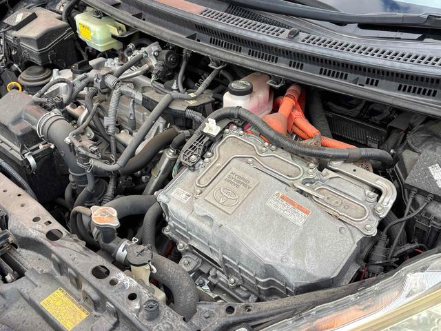 アクア Ｓ　ドライブレコーダー　ＥＴＣ　バックカメラ　ナビ　ＴＶ　アルミホイール　キーレスエントリー　電動格納ミラー　ＣＶＴ　衝突安全ボディ　ＡＢＳ　ＥＳＣ　ＣＤ　ＵＳＢ　Ｂｌｕｅｔｏｏｔｈ　エアコン（67枚目）