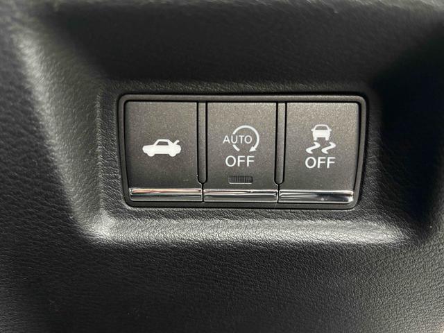 スカイライン ２００ＧＴ－ｔタイプＰ　ＥＴＣ　クリアランスソナー　オートクルーズコントロール　バックカメラ　ナビ　ＴＶ　アルミホイール　オートライト　ＬＥＤヘッドランプ　サンルーフ　ＡＴ　シートヒーター　スマートキー　アイドリングストップ（10枚目）