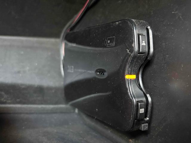 ソリオ ブラック＆ホワイト　ＥＴＣ　バックカメラ　両側電動スライドドア　オートライト　ＨＩＤ　スマートキー　電動格納ミラー　シートヒーター　ＣＶＴ　アルミホイール　盗難防止システム　衝突安全ボディ　ＡＢＳ　エアコン（10枚目）