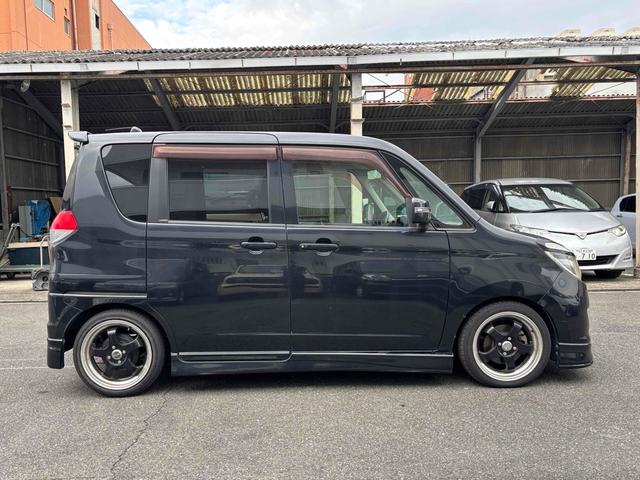 ソリオ ブラック＆ホワイト　ＥＴＣ　バックカメラ　両側電動スライドドア　オートライト　ＨＩＤ　スマートキー　電動格納ミラー　シートヒーター　ＣＶＴ　アルミホイール　盗難防止システム　衝突安全ボディ　ＡＢＳ　エアコン（13枚目）