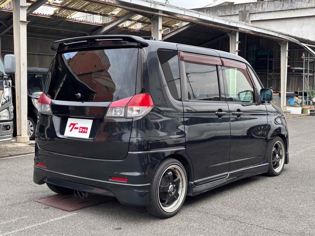 ソリオ ブラック＆ホワイト　ＥＴＣ　バックカメラ　両側電動スライドドア　オートライト　ＨＩＤ　スマートキー　電動格納ミラー　シートヒーター　ＣＶＴ　アルミホイール　盗難防止システム　衝突安全ボディ　ＡＢＳ　エアコン（14枚目）