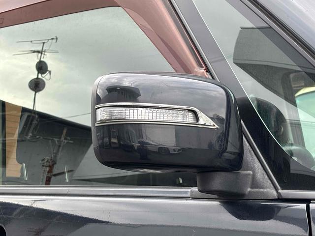 ソリオ ブラック＆ホワイト　ＥＴＣ　バックカメラ　両側電動スライドドア　オートライト　ＨＩＤ　スマートキー　電動格納ミラー　シートヒーター　ＣＶＴ　アルミホイール　盗難防止システム　衝突安全ボディ　ＡＢＳ　エアコン（24枚目）