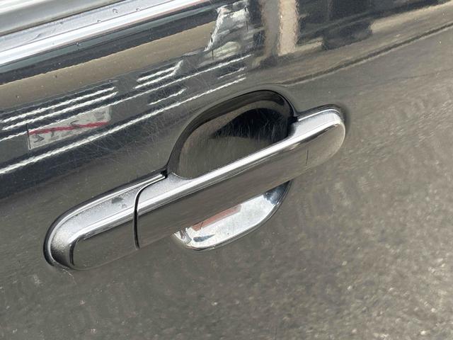 ソリオ ブラック＆ホワイト　ＥＴＣ　バックカメラ　両側電動スライドドア　オートライト　ＨＩＤ　スマートキー　電動格納ミラー　シートヒーター　ＣＶＴ　アルミホイール　盗難防止システム　衝突安全ボディ　ＡＢＳ　エアコン（27枚目）