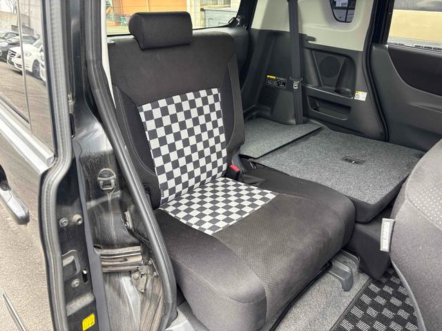 ソリオ ブラック＆ホワイト　ＥＴＣ　バックカメラ　両側電動スライドドア　オートライト　ＨＩＤ　スマートキー　電動格納ミラー　シートヒーター　ＣＶＴ　アルミホイール　盗難防止システム　衝突安全ボディ　ＡＢＳ　エアコン（41枚目）