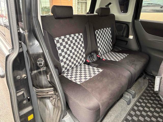 ソリオ ブラック＆ホワイト　ＥＴＣ　バックカメラ　両側電動スライドドア　オートライト　ＨＩＤ　スマートキー　電動格納ミラー　シートヒーター　ＣＶＴ　アルミホイール　盗難防止システム　衝突安全ボディ　ＡＢＳ　エアコン（42枚目）