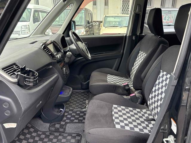 ソリオ ブラック＆ホワイト　ＥＴＣ　バックカメラ　両側電動スライドドア　オートライト　ＨＩＤ　スマートキー　電動格納ミラー　シートヒーター　ＣＶＴ　アルミホイール　盗難防止システム　衝突安全ボディ　ＡＢＳ　エアコン（47枚目）