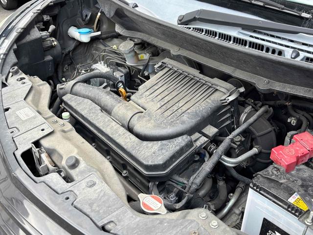 ソリオ ブラック＆ホワイト　ＥＴＣ　バックカメラ　両側電動スライドドア　オートライト　ＨＩＤ　スマートキー　電動格納ミラー　シートヒーター　ＣＶＴ　アルミホイール　盗難防止システム　衝突安全ボディ　ＡＢＳ　エアコン（61枚目）