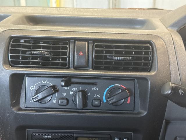 ミニキャブバン CD 660 CLハイルーフ エアコン パワステ エアバック (アスリートホワイト)(10枚目)