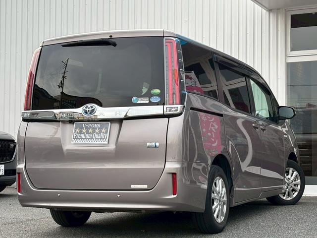 ノア ハイブリッドＧ　禁煙★ディーラーナビ（ＮＳＺＴ－Ｗ６８Ｔ）★Ｒカメラ★フルセグ★デジタルルームミラー★衝突軽減★スマートキー★両側パワースライドドア★純正１５インチアルミ★シートヒーター★クルコン（6枚目）