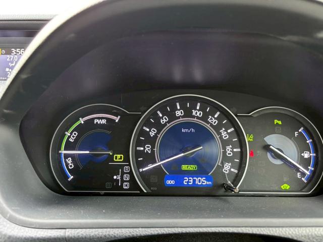 ノア ハイブリッドＧ　禁煙★ディーラーナビ（ＮＳＺＴ－Ｗ６８Ｔ）★Ｒカメラ★フルセグ★デジタルルームミラー★衝突軽減★スマートキー★両側パワースライドドア★純正１５インチアルミ★シートヒーター★クルコン（27枚目）