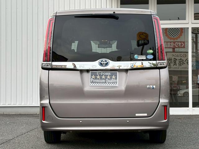 ノア ハイブリッドＧ　禁煙★ディーラーナビ（ＮＳＺＴ－Ｗ６８Ｔ）★Ｒカメラ★フルセグ★デジタルルームミラー★衝突軽減★スマートキー★両側パワースライドドア★純正１５インチアルミ★シートヒーター★クルコン（41枚目）