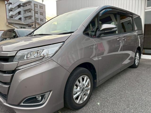 ノア ハイブリッドＧ　禁煙★ディーラーナビ（ＮＳＺＴ－Ｗ６８Ｔ）★Ｒカメラ★フルセグ★デジタルルームミラー★衝突軽減★スマートキー★両側パワースライドドア★純正１５インチアルミ★シートヒーター★クルコン（42枚目）