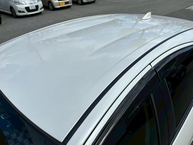 アクア Ｓスタイルブラック　★ディーラーナビ★フルセグ★Ｒカメラ★純正オプション１５インチアルミ★前後ドラレコ★スマートキー★衝突軽減★ＥＴＣ（13枚目）