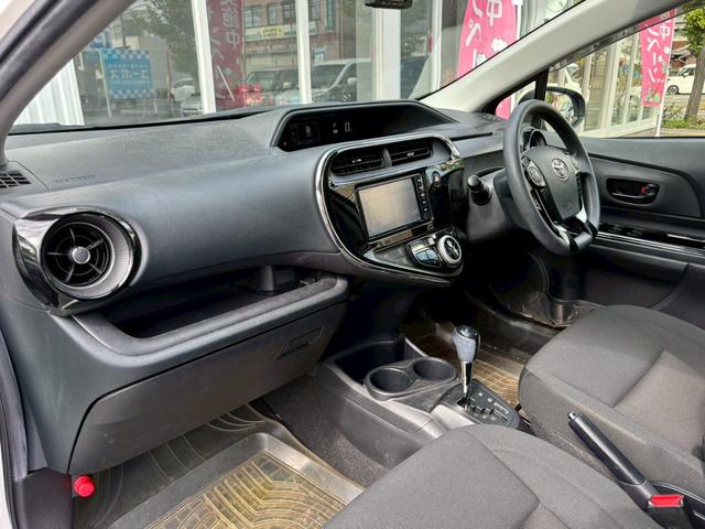 アクア Ｓスタイルブラック　★ディーラーナビ★フルセグ★Ｒカメラ★純正オプション１５インチアルミ★前後ドラレコ★スマートキー★衝突軽減★ＥＴＣ（53枚目）