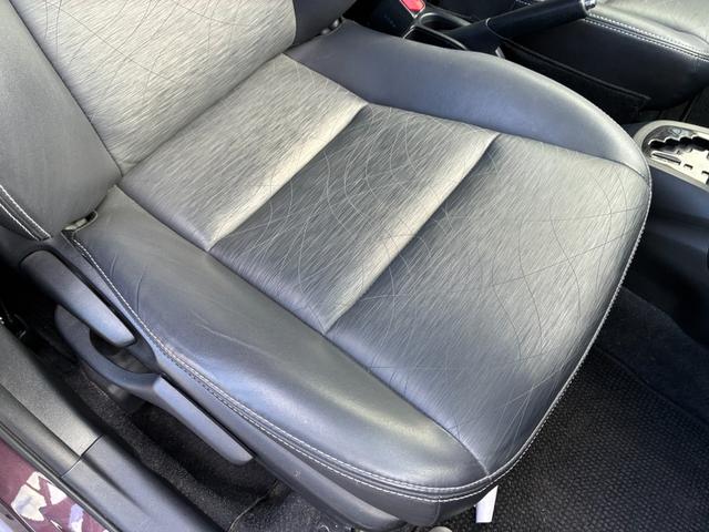 アクア Ｇブラックソフトレザーセレクション　★禁煙★純ナビ（ＮＳＺＴ－Ｗ６４）★Ｂカメラ★フルセグＴＶ★Ｂｌｕｅｔｏｏｔｈ可★合皮シート★スマートキー★シートヒーター★ＥＴＣ★（24枚目）